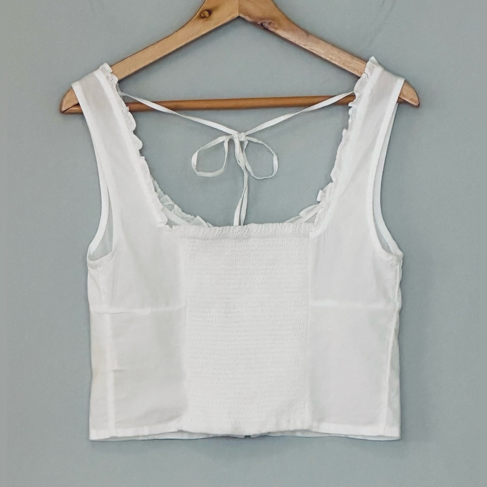 Free People Amelia Hook and Eye
Corset White Cotton Cropped Top NWT - Picture 4 of 7
